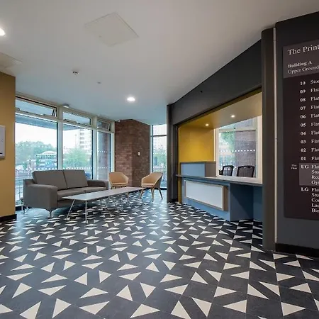 Apartment Relaxing Student-only At Print Hall In *