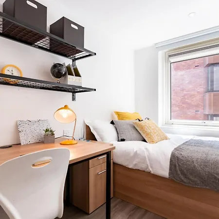 Relaxing Student-only At Print Hall In *