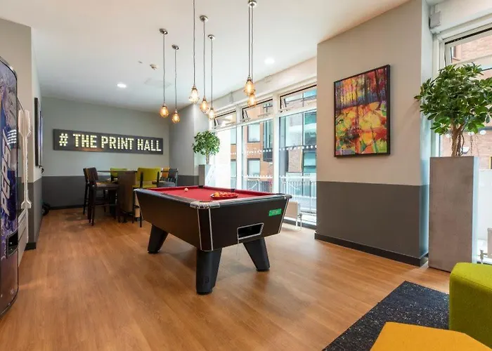 Relaxing Student-only At Print Hall In Apartmán