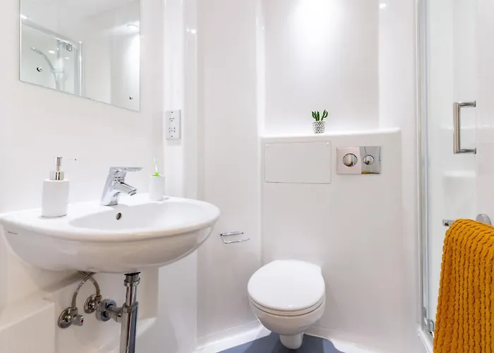 Relaxing Student-only At Print Hall In شقة